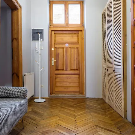 Cracwow Market Squere شقة